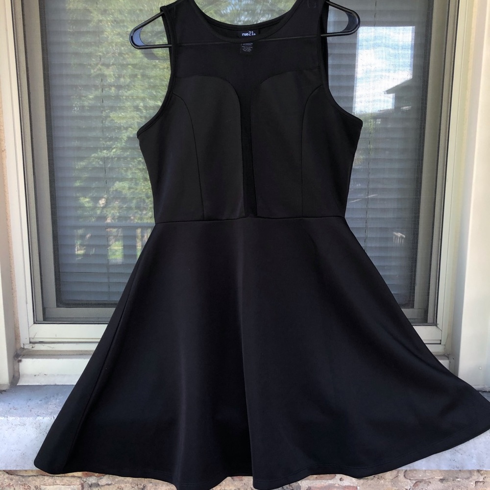 ❌SOLD❌Rue 21 Black Scuba Knit Mesh Detail Dress